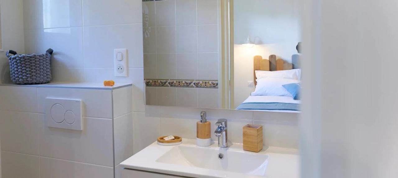 フエナン Ty Menez Bed & Breakfast エクステリア 写真